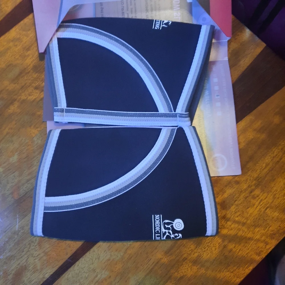 Elbow Sleeves - Picture 3 of 4